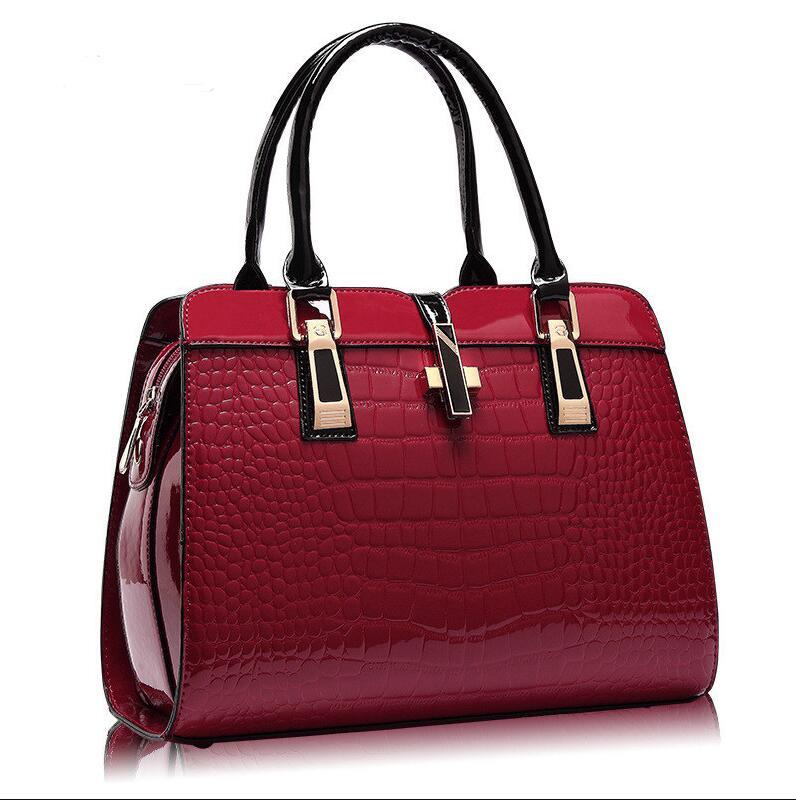 Women’s Luxury Fashion Handbags – Casual Designer Shoulder Bags, Premium Pockets & Stylish Purses