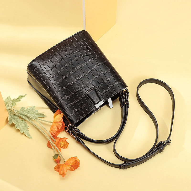 Women's Waterproof Crossbody Messenger Bag Lightweight Shoulder Bag for Travel, Work Everyday Use